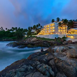 Rockholm At The Light House Kovalam